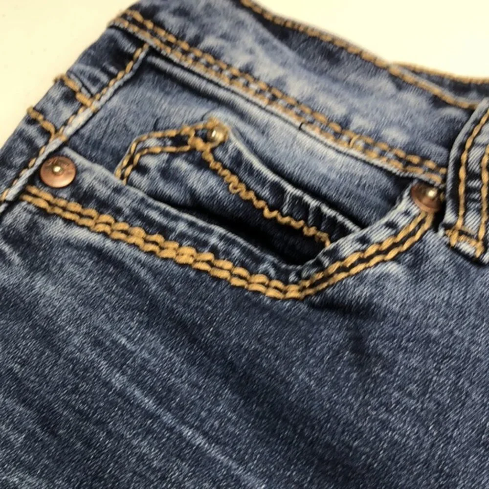ROYALTY FOR ME MID-RISE SKINNY JEANS 8/29x28 ⭐️
